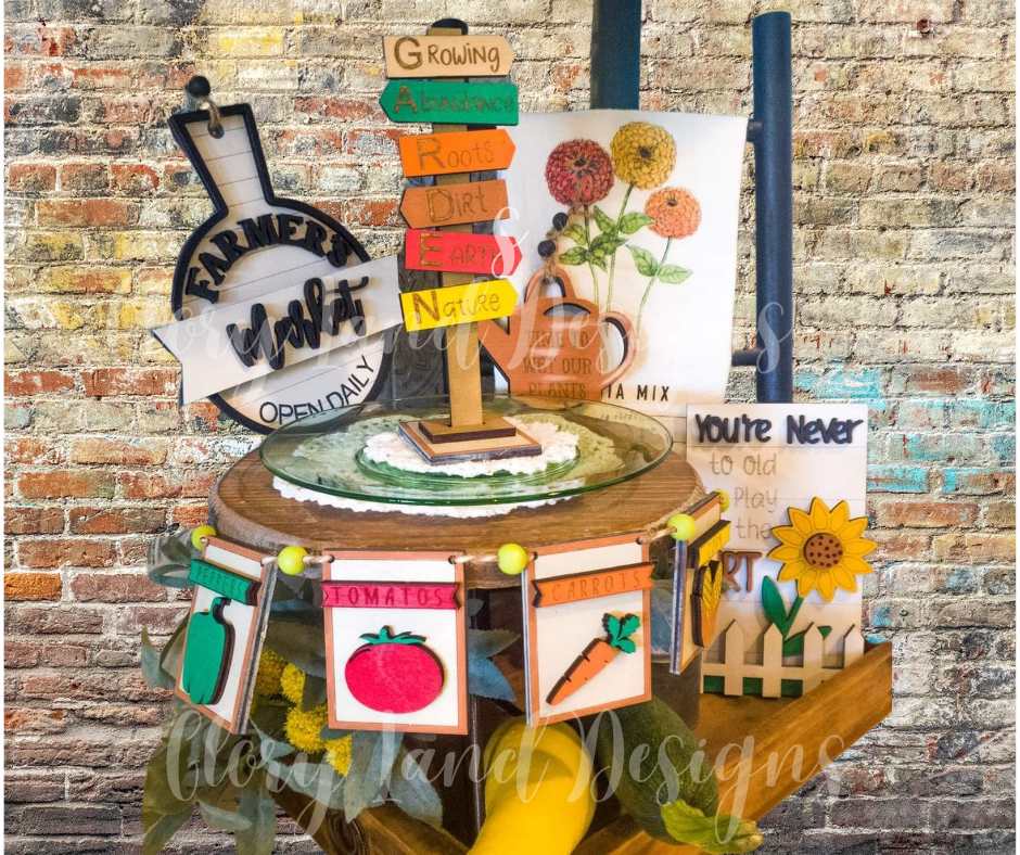 Farmer's Market Open Daily Tier Tray Set